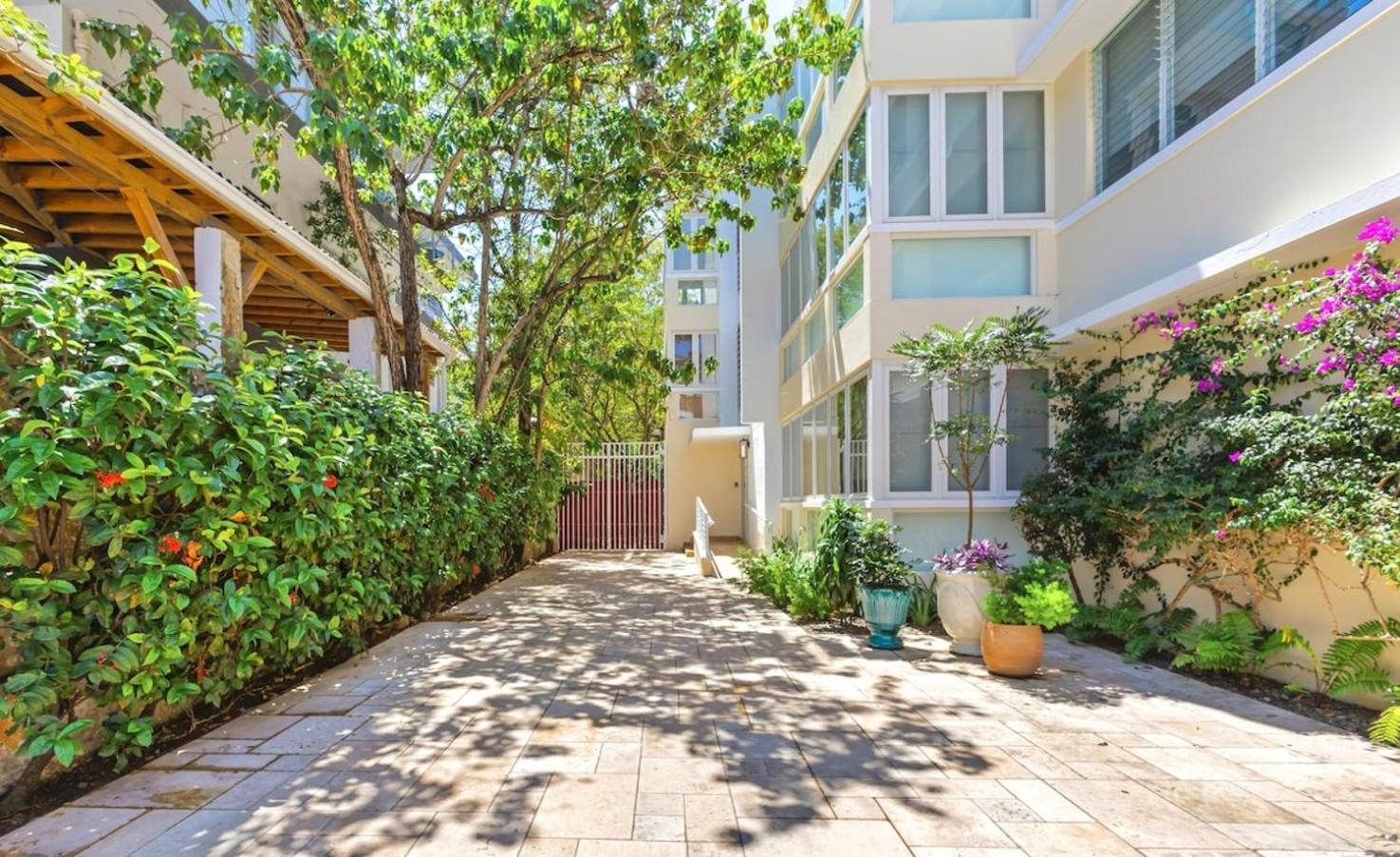 Apartamento Hidden Gem In Miramar- Power Generator- Parking San Juan Exterior foto